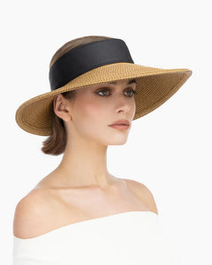 Head-Turning Hats: From Classic Straw to Trendy Bucket, Find Your Perfect Fit