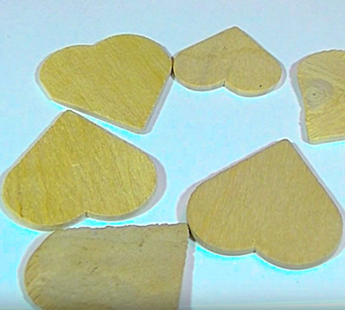 DIY Penguin Light Bulb Ornament